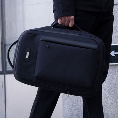 Sac à dos pour ordinateur portable à l' épreuve de l' eau avec logo personnalisé et matériau en tissu recyclé RPET