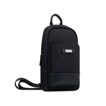 Sac à dos noir, sac de jour, en cuir en nylon.